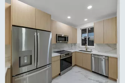 100 Paradise Harbour 502 Boulevard #502, North Palm Beach, FL 33408 - Photo 9