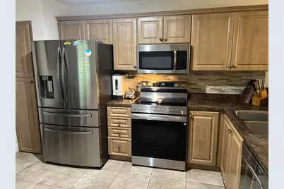 2102 N Maplewood Drive, Greenacres, FL 33415 - Photo 11