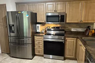 2102 N Maplewood Dr, Greenacres, FL 33415 - Photo 11