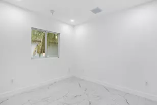 533 NW 16th Ave, Fort Lauderdale, FL 33311 - Photo 17