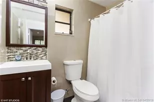7610 NW 79th Ave, Tamarac, FL 33321 - Photo 11