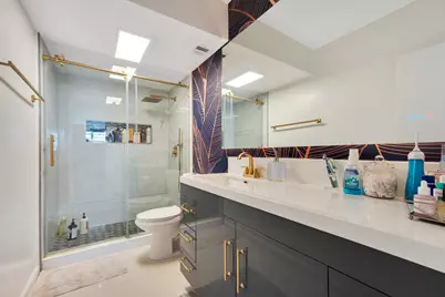 500 Bayview Drive #1521, Sunny Isles Beach, FL 33160 - Photo 11