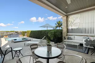 1470 E Seaway Dr E, Fort Pierce, FL 34949 - Photo 17