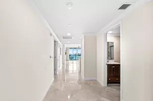 2650 Lake Shore Dr, Riviera Beach, FL 33404 - Photo 25