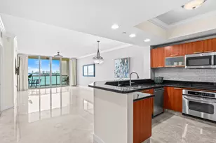 2650 Lake Shore Dr, Riviera Beach, FL 33404 - Photo 3