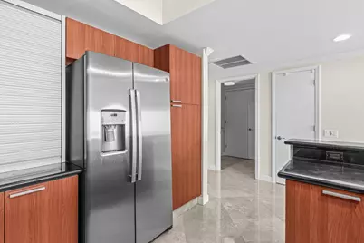 2650 Lake Shore Drive #703, Riviera Beach, FL 33404 - Photo 7