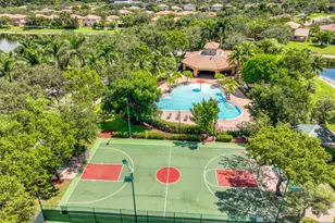 410 Cresta Cir, West Palm Beach, FL 33413 - Photo 43