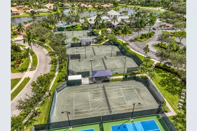 9270 Heron Cove Drive, West Palm Beach, FL 33411 - Photo 39