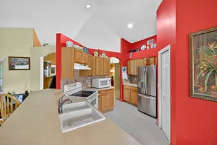 152 SW Hawthorne Cir, Port Saint Lucie, FL 34953 - Photo 13