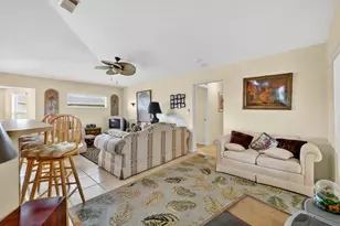 152 SW Hawthorne Cir, Port Saint Lucie, FL 34953 - Photo 19