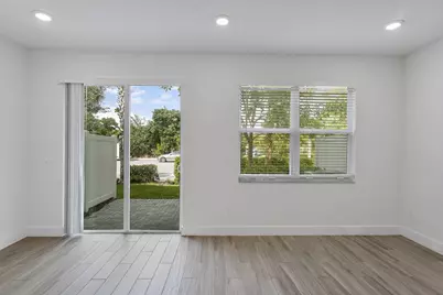 247 Preserve Trail N, Stuart, FL 34994 - Photo 15