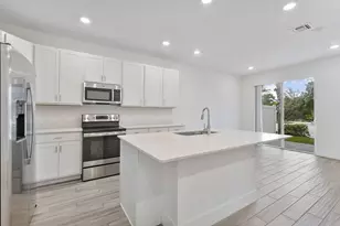 247 Preserve Trl N, Stuart, FL 34994 - Photo 3