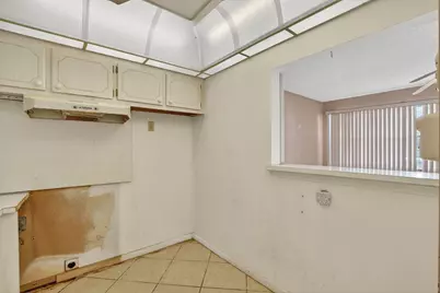 1018 Harwood C, Deerfield Beach, FL 33442 - Photo 11