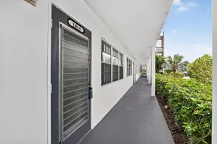 1018 Harwood C, Deerfield Beach, FL 33442 - Photo 17