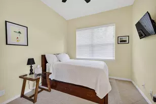 8828 Sandown Way, Boynton Beach, FL 33472 - Photo 17