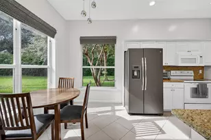 8828 Sandown Way, Boynton Beach, FL 33472 - Photo 9