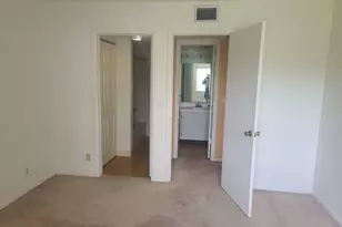 317 Knotty Pine Cir, Greenacres, FL 33463 - Photo 17