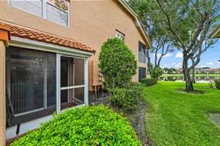 9975 Seacrest Cir, Boynton Beach, FL 33437 - Photo 27