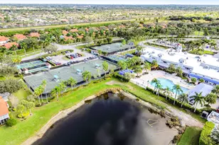 9975 Seacrest Cir, Boynton Beach, FL 33437 - Photo 35