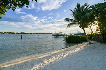 114 W Riverside Drive, Jupiter, FL 33469 - Photo 19