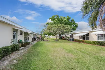 404 Sandpiper Drive #D, Fort Pierce, FL 34982 - Photo 5