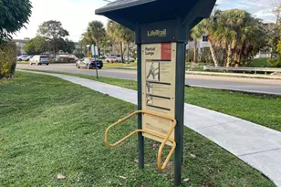 705 Lori Dr, Palm Springs, FL 33461 - Photo 39