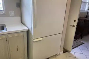 705 Lori Dr, Lake Worth, FL 33461 - Photo 9