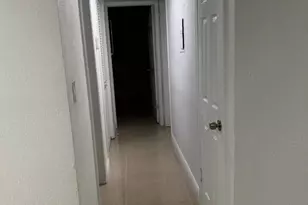 8704 NW 35th St, Coral Springs, FL 33065 - Photo 7