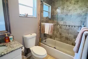 13564 Whispering Lakes Ln, Palm Beach Gardens, FL 33418 - Photo 13