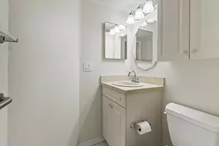 511 SW South River Dr, Stuart, FL 34997 - Photo 27