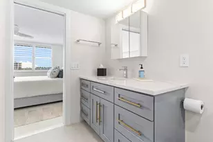 920 Dogwood Dr, Delray Beach, FL 33483 - Photo 17