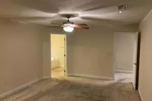 5910 NW Java Ct, Port Saint Lucie, FL 34986 - Photo 9