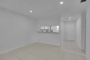 315 NW 36th Ave, Deerfield Beach, FL 33442 - Photo 9