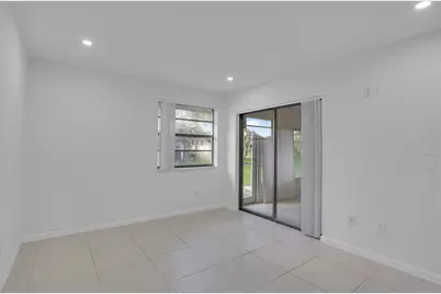 315 NW 36th Avenue, Deerfield Beach, FL 33442 - Photo 15