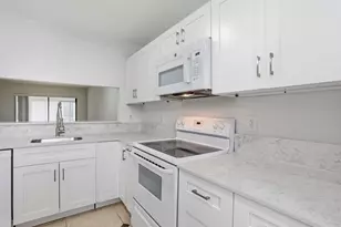 315 NW 36th Ave, Deerfield Beach, FL 33442 - Photo 7