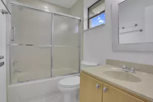 315 NW 36th Ave, Deerfield Beach, FL 33442 - Photo 17