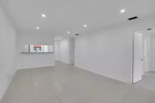 315 NW 36th Ave, Deerfield Beach, FL 33442 - Photo 9