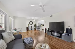 340 Pine Ridge Cir, Greenacres, FL 33463 - Photo 33