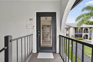 340 Pine Ridge Cir, Greenacres, FL 33463 - Photo 13