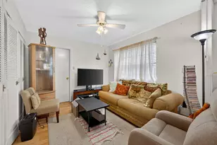 313 Lake Frances Dr, West Palm Beach, FL 33411 - Photo 9