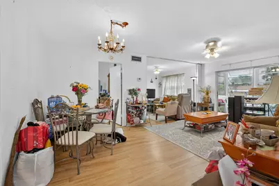 313 Lake Frances Drive, West Palm Beach, FL 33411 - Photo 19