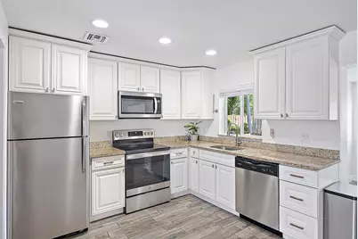 3503 Florida Boulevard, Palm Beach Gardens, FL 33410 - Photo 9