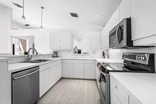 790 Clearbrook Park Cir, Delray Beach, FL 33445 - Photo 13