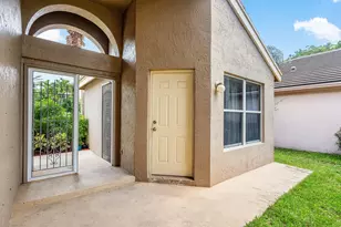 790 Clearbrook Park Cir, Delray Beach, FL 33445 - Photo 27