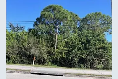 2249 SE Lennard Road, Port Saint Lucie, FL 34952 - Photo 9