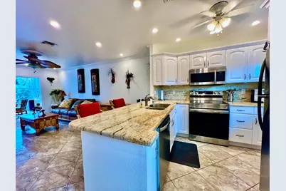 5141 W Oakland Park Boulevard #201, Fort Lauderdale, FL 33313 - Photo 9