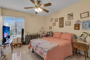 5617 Blue Shadows Ct, Orlando, FL 32811 - Photo 25