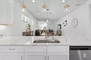 25074 SW Alberti Wy, Port Saint Lucie, FL 34986 - Photo 15
