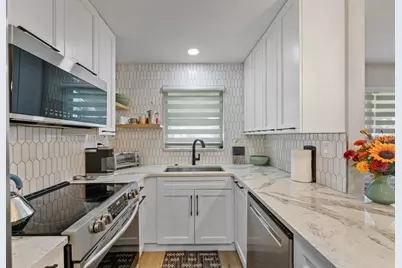 277 W High Point Court #B, Delray Beach, FL 33445 - Photo 15