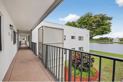 15109 Ashland Drive #323, Delray Beach, FL 33484 - Photo 3